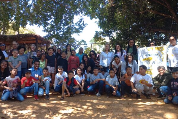 Projeto leva estudantes da zona rural de Paracatu a vivenciarem experiências inesquecíveis