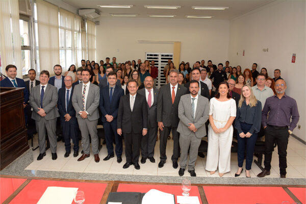Paracatu adere à Central de Processos Eletrônicos